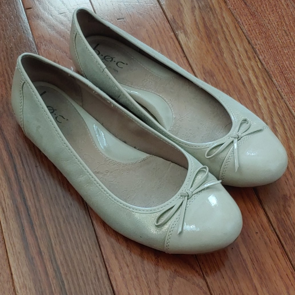 b.o.c Shimmer Flats Size 8
